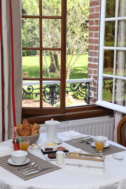 Manoir Le Mesnil Bed and Breakfast Saint-Martin-aux-Chartrains Εξωτερικό φωτογραφία