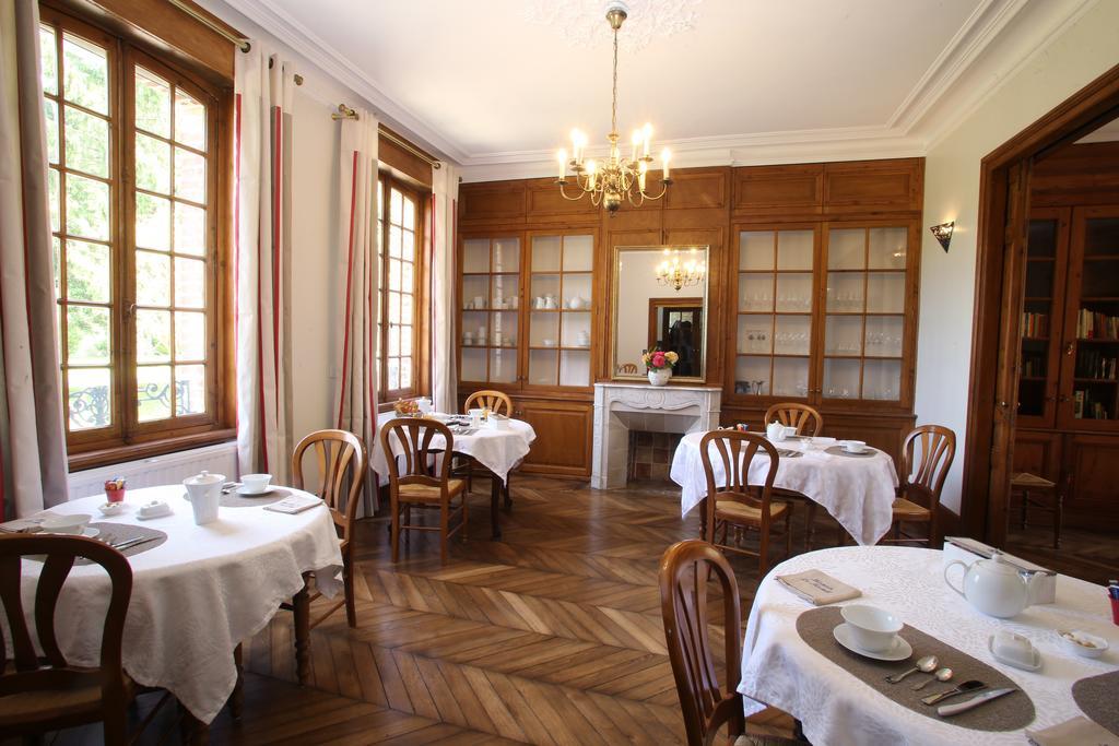 Manoir Le Mesnil Bed and Breakfast Saint-Martin-aux-Chartrains Εξωτερικό φωτογραφία