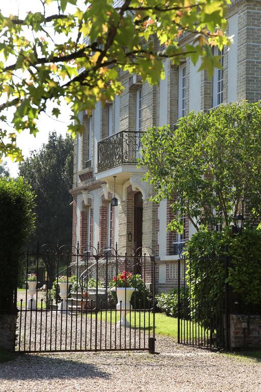 Manoir Le Mesnil Bed and Breakfast Saint-Martin-aux-Chartrains Εξωτερικό φωτογραφία