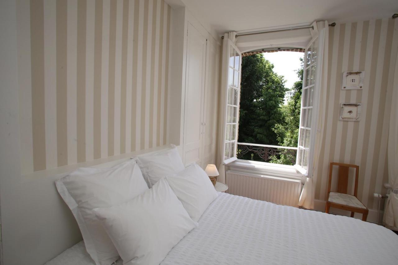 Manoir Le Mesnil Bed and Breakfast Saint-Martin-aux-Chartrains Εξωτερικό φωτογραφία